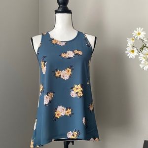 Loft Petites Sleeveless Top - NWT